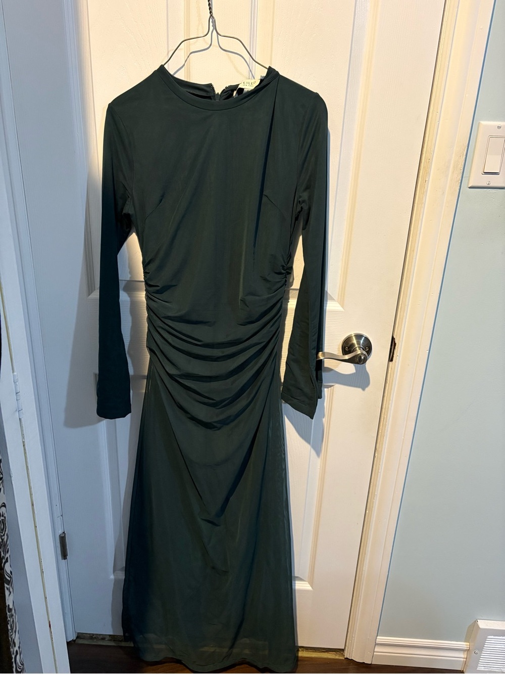 Veiled Collection Long-Sleeve Dark Green Wedding Guest Dress